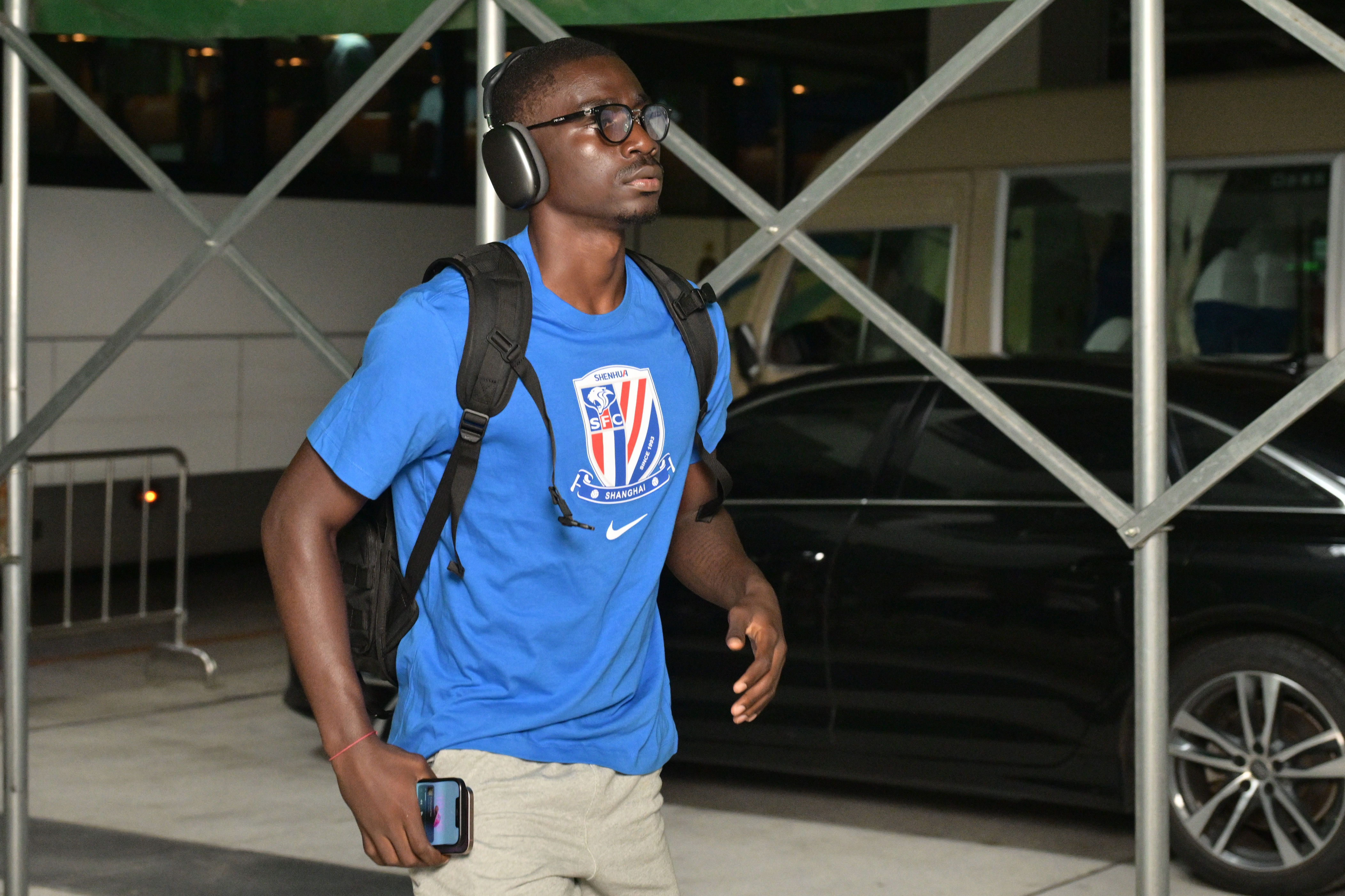 比里亚队, 令人捏把汗, 一名外援前 比里亚队, 令人捏把汗, 一名外援前