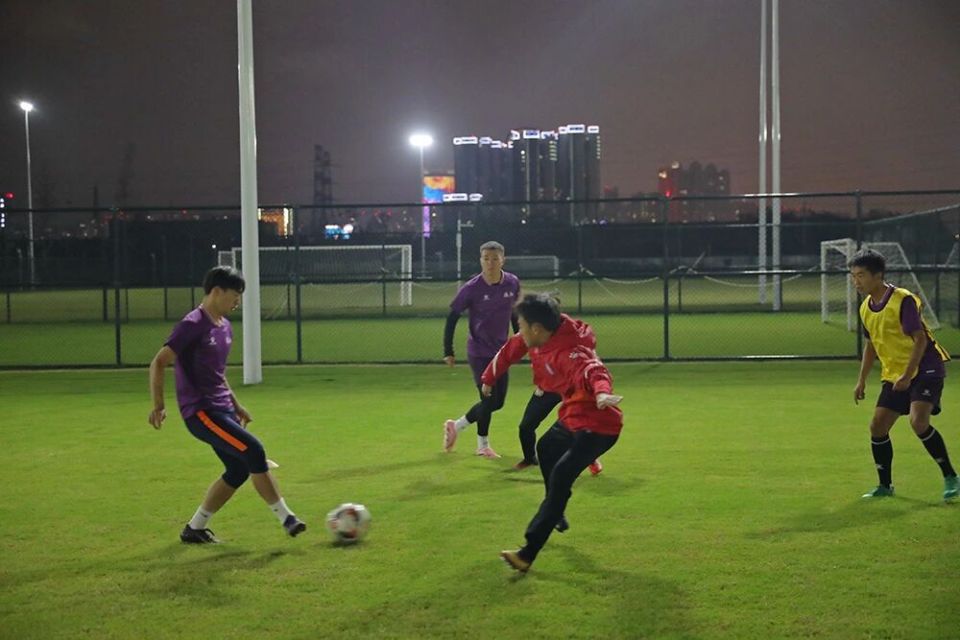 都力求精准, AsbwA 都力求精准, AsbwA